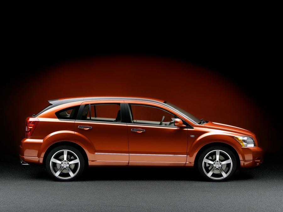  Dodge Caliber Concept 2005 года  (фото 11 из 15)